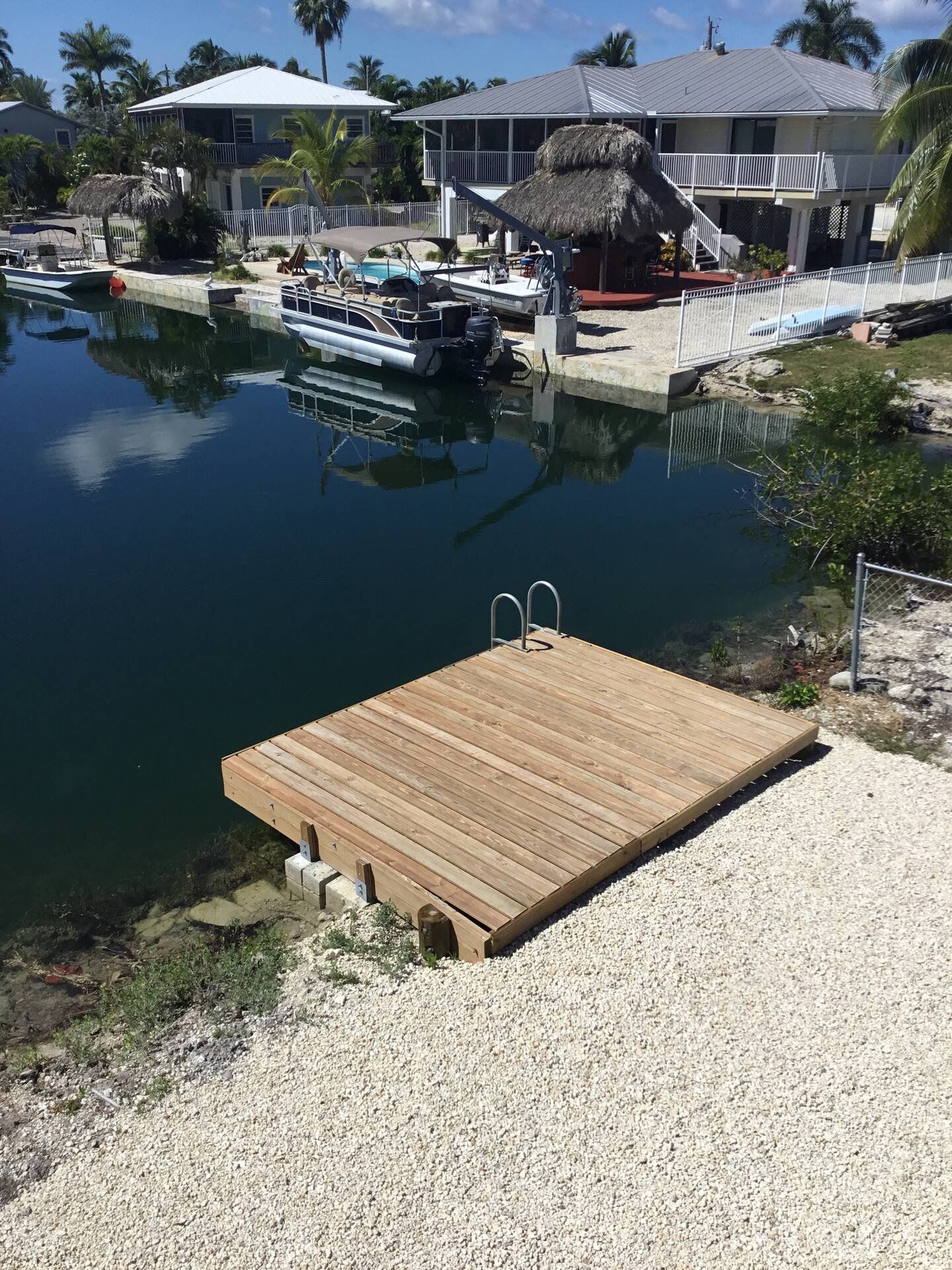 The dock and swimming platform seen from the garden